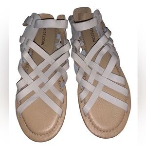 NWOT Musse & Cloud Sandals